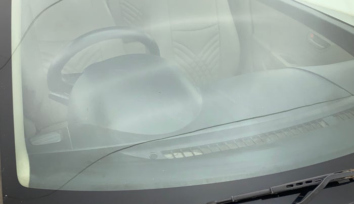 2018 Maruti Swift Dzire TOUR S-CNG, CNG, Manual, 71,516 km, Front windshield - Minor spot on windshield