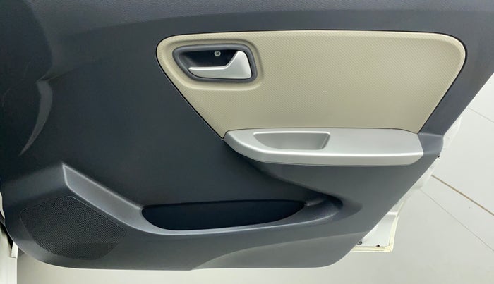 2019 Maruti Alto K10 VXI P, Petrol, Manual, 29,450 km, Driver Side Door Panels Controls