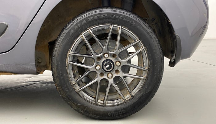 2017 Hyundai Grand i10 SPORTZ O 1.2, Petrol, Manual, 51,785 km, Left Rear Wheel