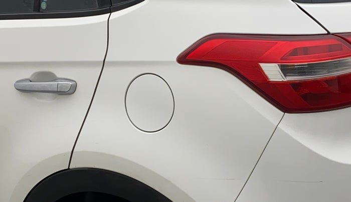 2016 Hyundai Creta SX PLUS 1.6 PETROL, Petrol, Manual, 54,620 km, Left quarter panel - Minor scratches