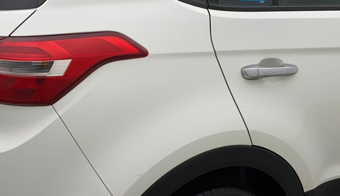 2016 Hyundai Creta SX PLUS 1.6 PETROL, Petrol, Manual, 54,620 km, Right quarter panel - Minor scratches