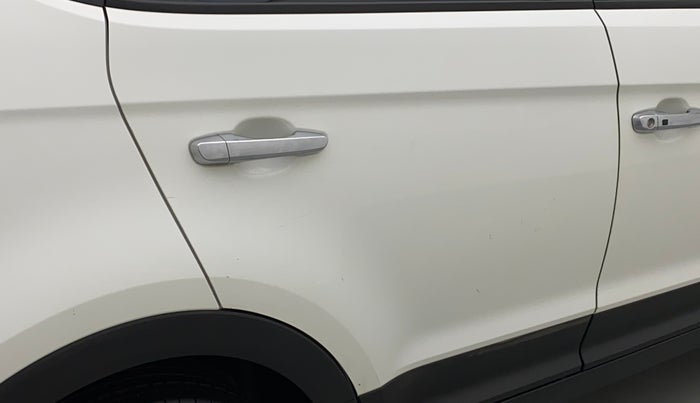 2016 Hyundai Creta SX PLUS 1.6 PETROL, Petrol, Manual, 54,620 km, Right rear door - Minor scratches