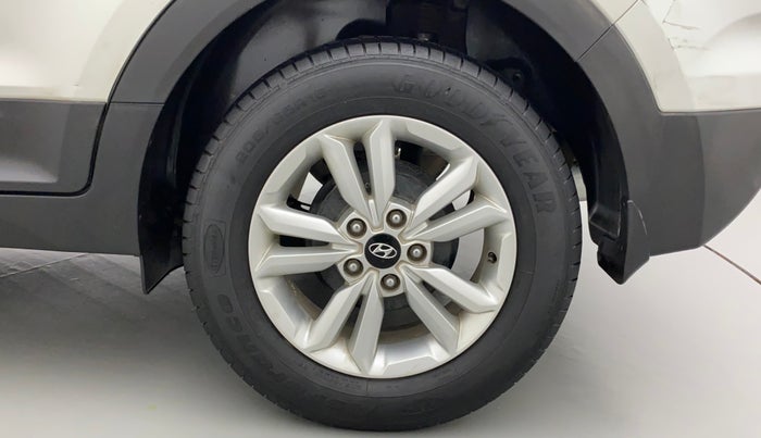 2016 Hyundai Creta SX PLUS 1.6 PETROL, Petrol, Manual, 54,620 km, Left Rear Wheel