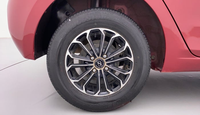 2019 Hyundai Elite i20 1.2 MAGNA PLUS VTVT, Petrol, Manual, Right Rear Wheel