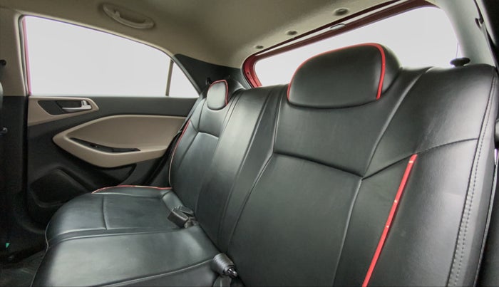 2019 Hyundai Elite i20 1.2 MAGNA PLUS VTVT, Petrol, Manual, Right Side Rear Door Cabin