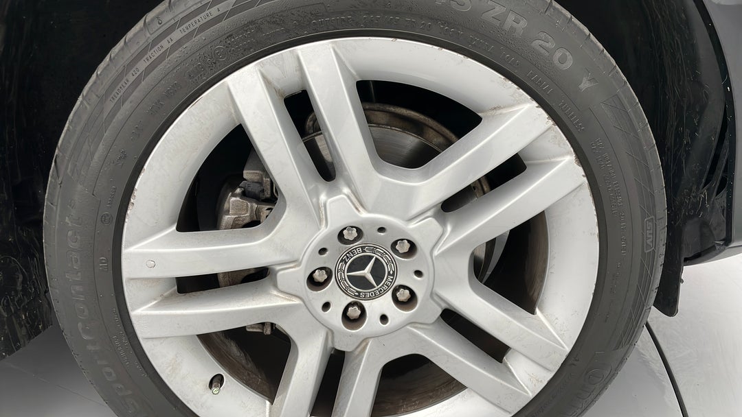 2017 Mercedes-benz GLE 350 D 4matic, Automatic, 112756 km, Wheels Rim Front RHS Scratch