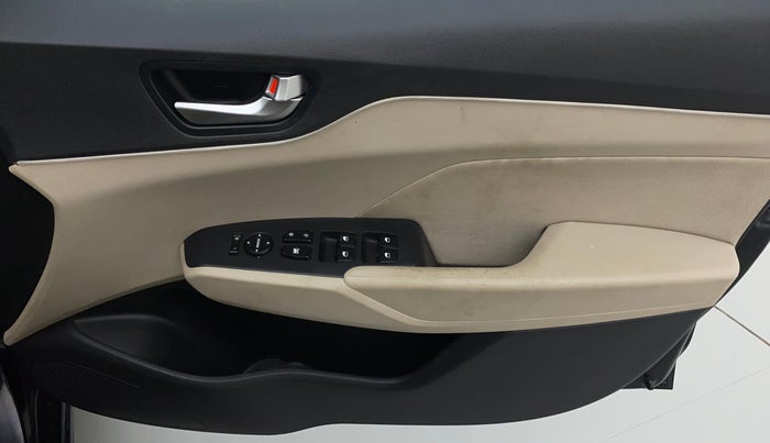 2020 Hyundai Verna S 1.5 PETROL MT, Petrol, Manual, 46,475 km, Driver Side Door Panels Control