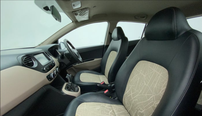 2018 Hyundai Grand i10 SPORTZ AT 1.2 KAPPA VTVT, Petrol, Automatic, 21,403 km, Right Side Front Door Cabin