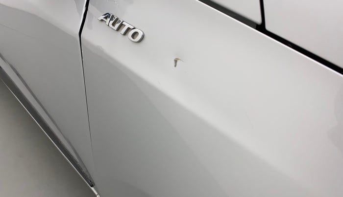 2018 Hyundai Grand i10 SPORTZ AT 1.2 KAPPA VTVT, Petrol, Automatic, 21,403 km, Right fender - Paint has minor damage
