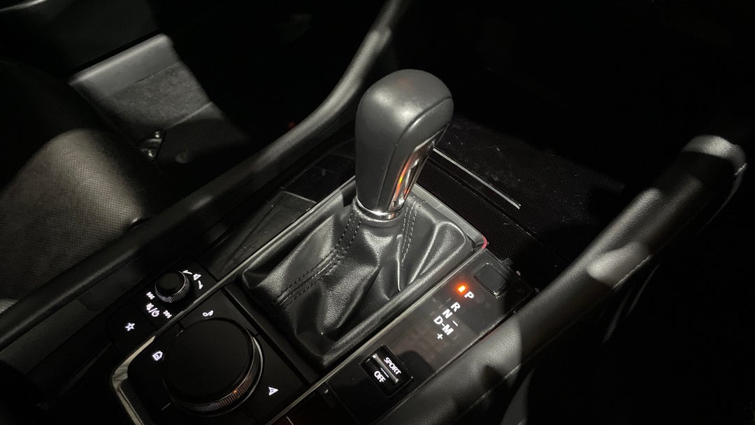 2019 Mazda Mazda3 G25 Astina, Automatic, 48678 km, Gear Lever 