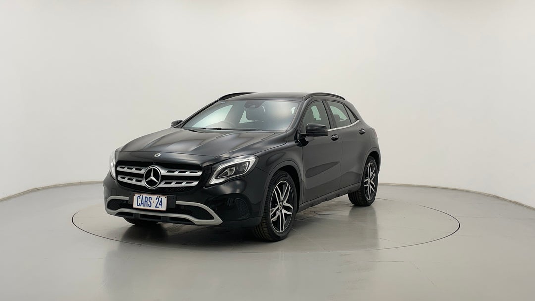 Left Front Diagonal (45- Degree) View