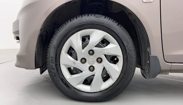 2014 Honda Amaze 1.5 SX MT I DTEC, Diesel, Manual, 1,13,597 km, Left Front Wheel