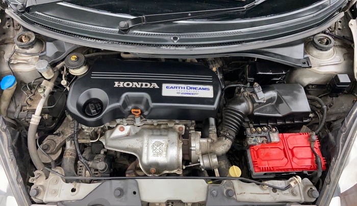2014 Honda Amaze 1.5 SX MT I DTEC, Diesel, Manual, 1,13,597 km, Engine Bonet View