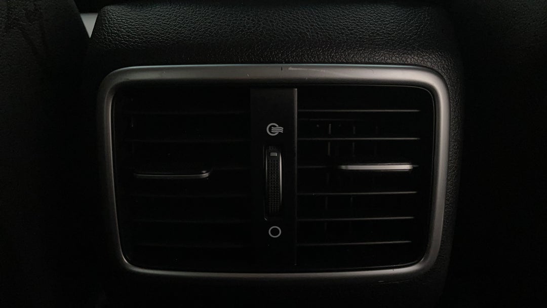 Rear A/C Vent