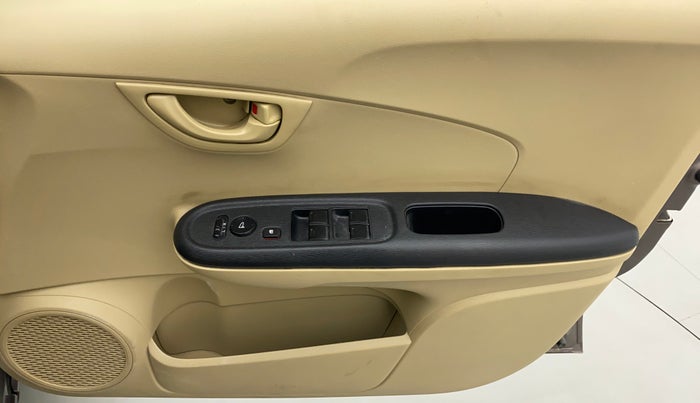 2014 Honda Amaze 1.2 SX MT I VTEC, Petrol, Manual, 46,383 km, Driver Side Door Panels Control