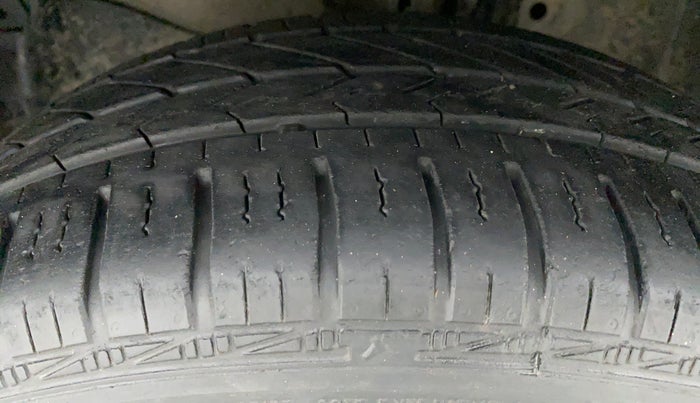 2014 Honda Amaze 1.2 SX MT I VTEC, Petrol, Manual, 46,383 km, Left Front Tyre Tread