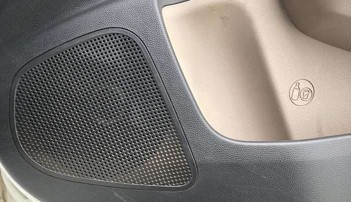 2016 Hyundai Grand i10 MAGNA 1.1 CRDI, Diesel, Manual, 1,35,645 km, Speakers