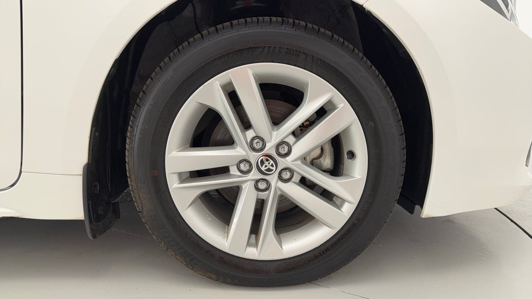 2022 Toyota Corolla Ascent Sport Hybrid, Automatic, 23132 km, Right Front Wheel