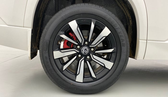 2019 MG HECTOR SHARP DCT PETROL, Petrol, Automatic, Right Rear Wheel