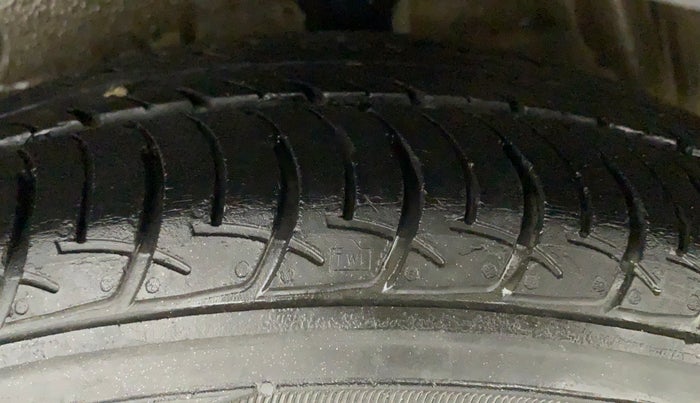 2018 Maruti Celerio X ZXI AMT, CNG, Automatic, 91,098 km, Left Rear Tyre Tread