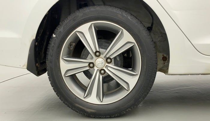 2019 Hyundai Verna 1.6 VTVT SX, Petrol, Manual, 15,101 km, Right Rear Wheel