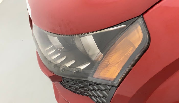 2014 Mahindra XUV500 W8, Diesel, Manual, 96,037 km, Left headlight - Faded