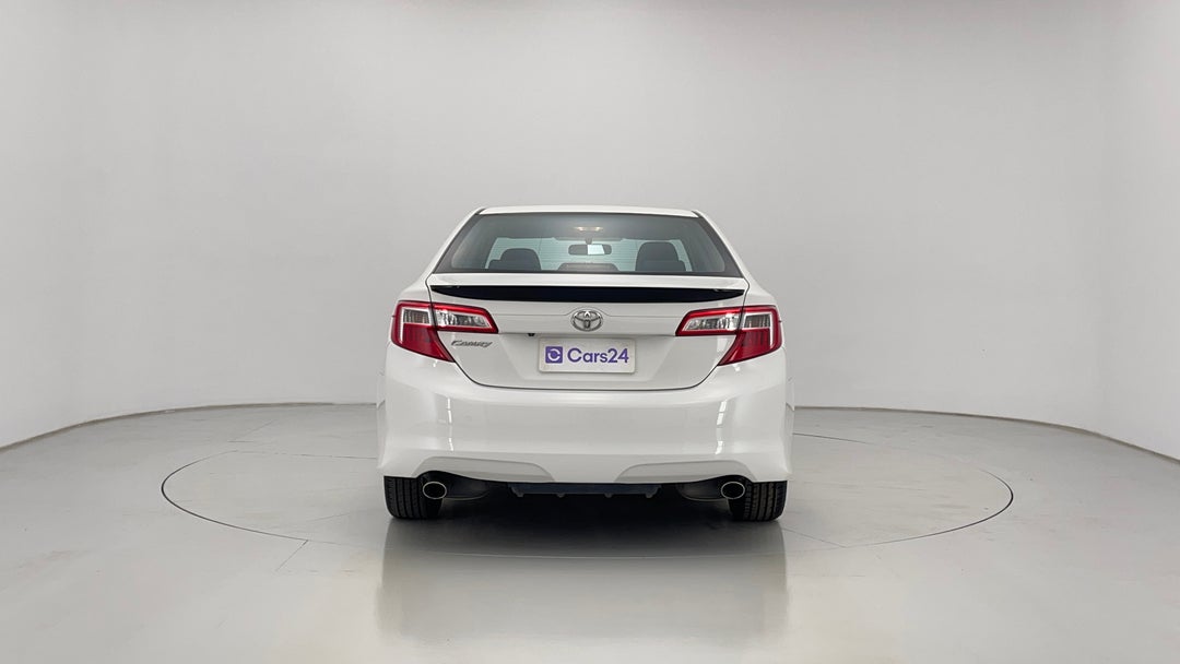 2014 Toyota Camry Rz S.e., Automatic, 162214 km, Back/Rear View