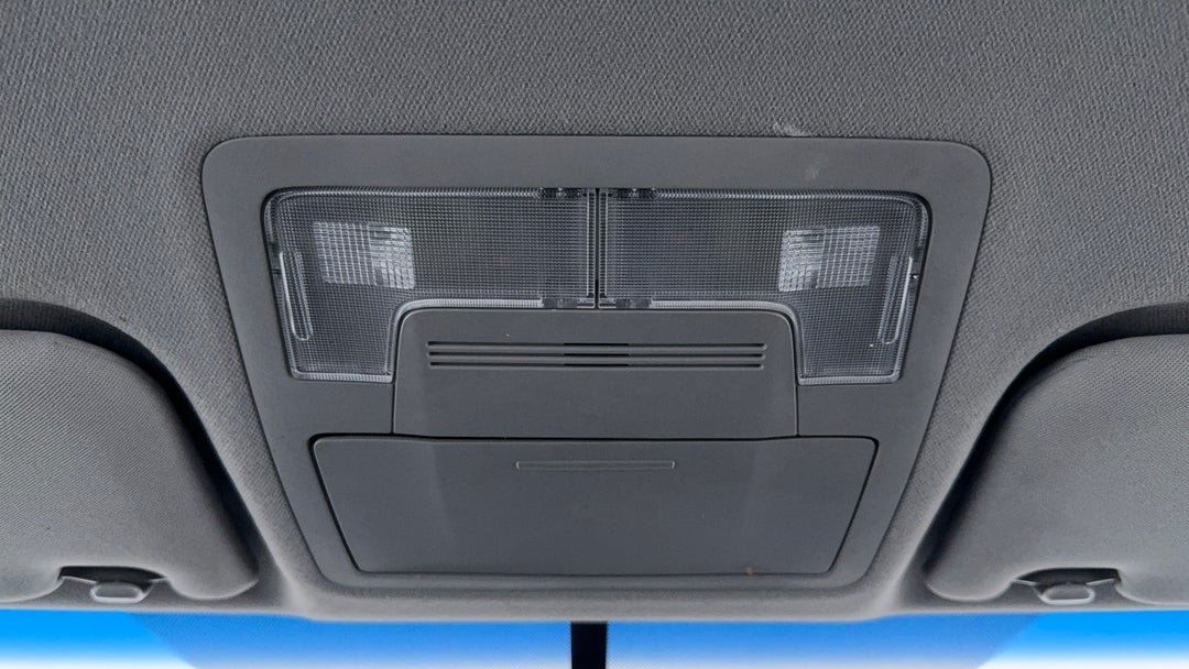 2014 Toyota Camry Rz S.e., Automatic, 162214 km, On-Roof Controls/Sunglass holder