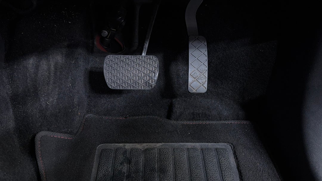 Pedals and Footmat