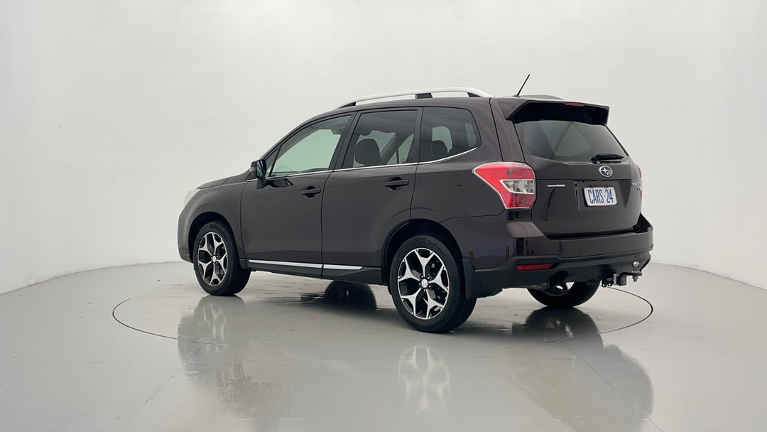 Left Back Diagonal (45- Degree) View