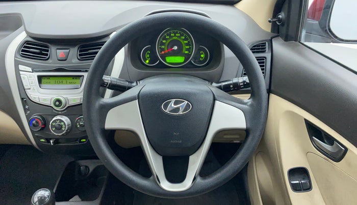 2018 Hyundai Eon SPORTZ, Petrol, Manual, 87,043 km, Steering Wheel Close Up