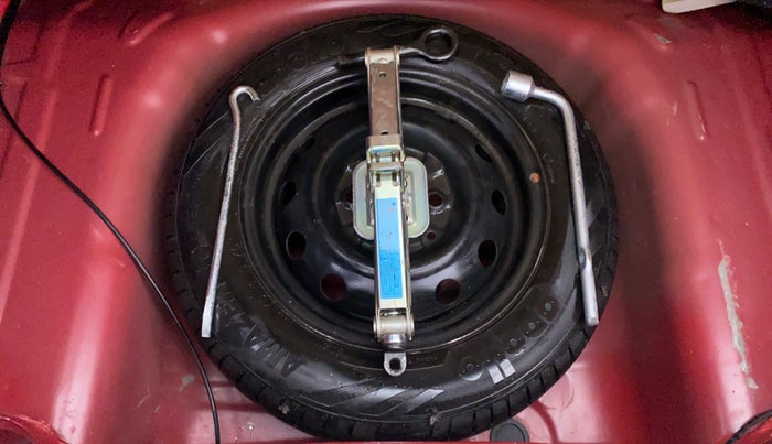2018 Hyundai Eon SPORTZ, Petrol, Manual, 87,043 km, Spare Tyre