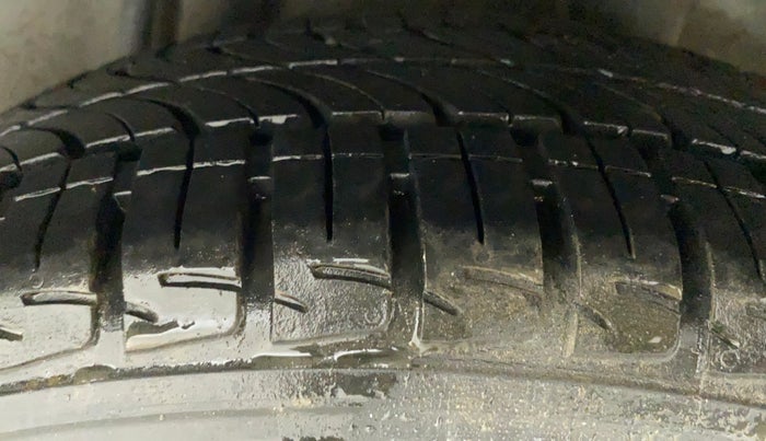 2011 Honda City 1.5L I-VTEC S MT, Petrol, Manual, 29,278 km, Left Rear Tyre Tread