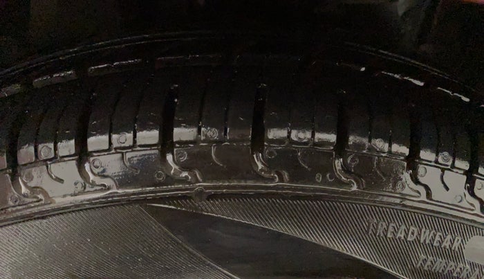2018 Datsun Redi Go T (O), Petrol, Manual, 57,646 km, Right Front Tyre Tread