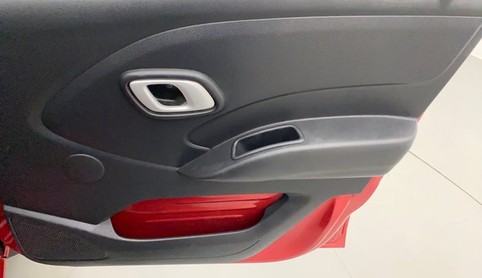 2018 Datsun Redi Go T (O), Petrol, Manual, 57,646 km, Driver Side Door Panels Control