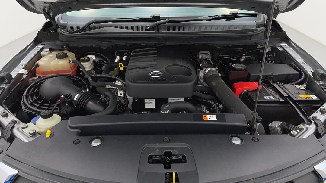 Open Bonnet (Engine)