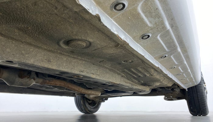 2012 Toyota Etios Liva GD, Diesel, Manual, 1,59,864 km, Right Side Underbody