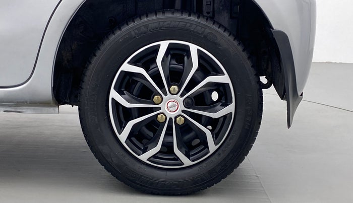 2012 Toyota Etios Liva GD, Diesel, Manual, 1,59,864 km, Left Rear Wheel