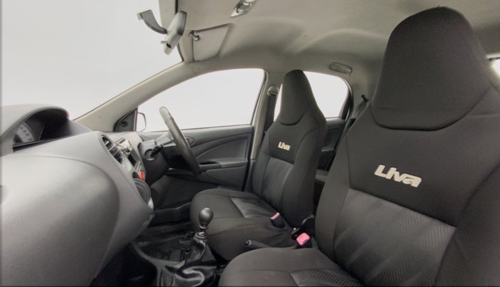 2012 Toyota Etios Liva GD, Diesel, Manual, 1,59,864 km, Right Side Front Door Cabin