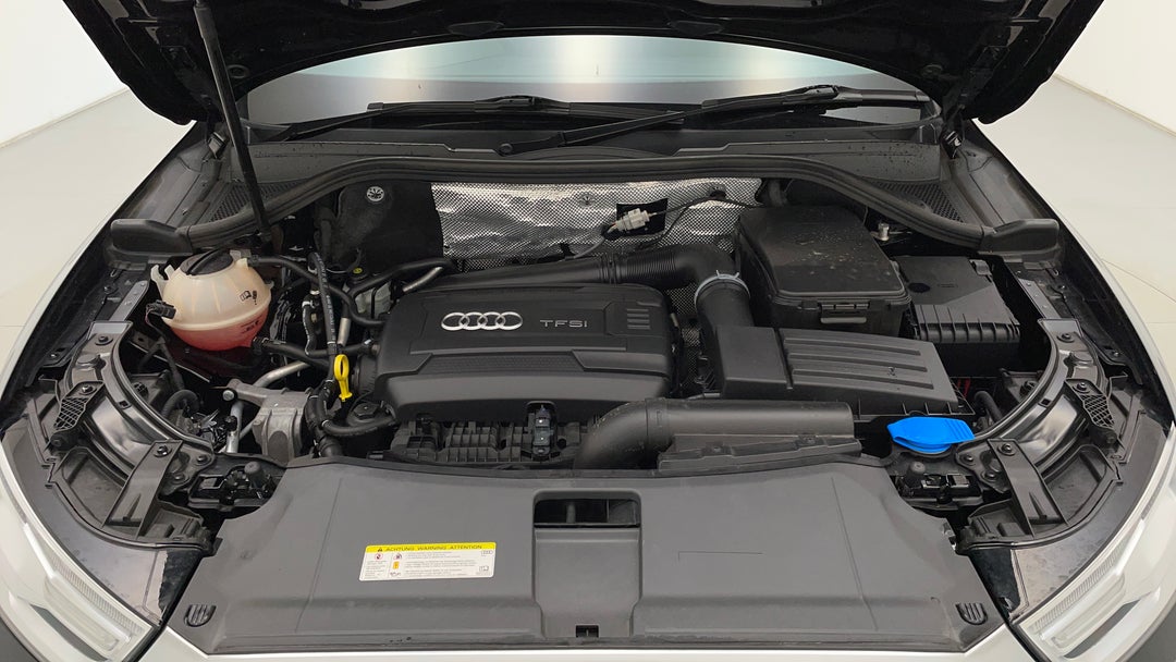 Open Bonnet (Engine)