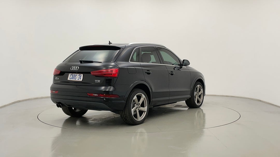 Right Back Diagonal (45- Degree) View