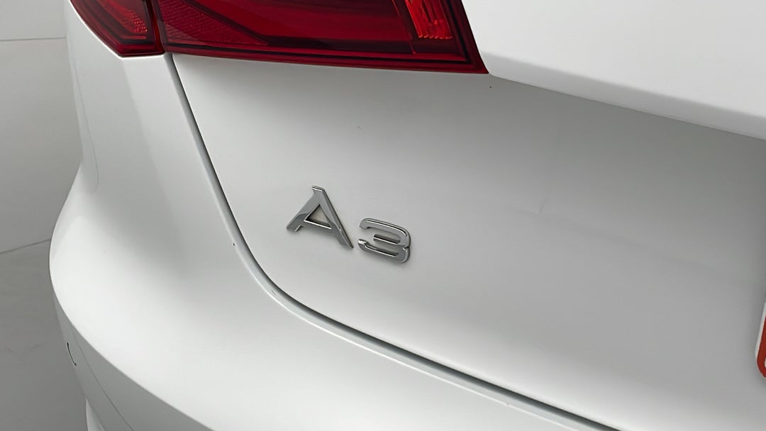 Badge (Boot Left Side)