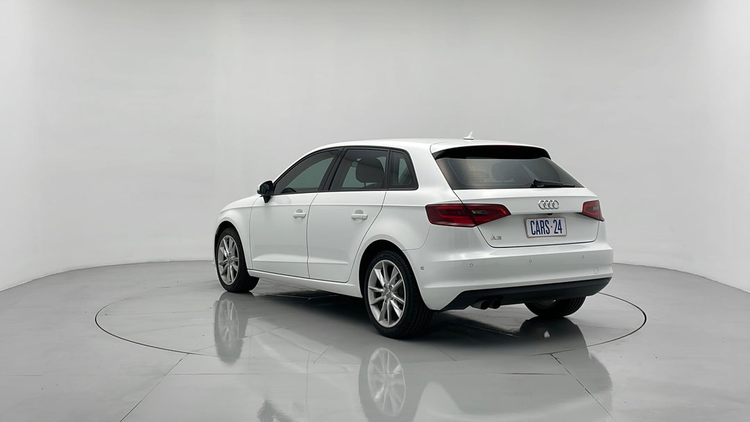 Left Back Diagonal (45- Degree) View