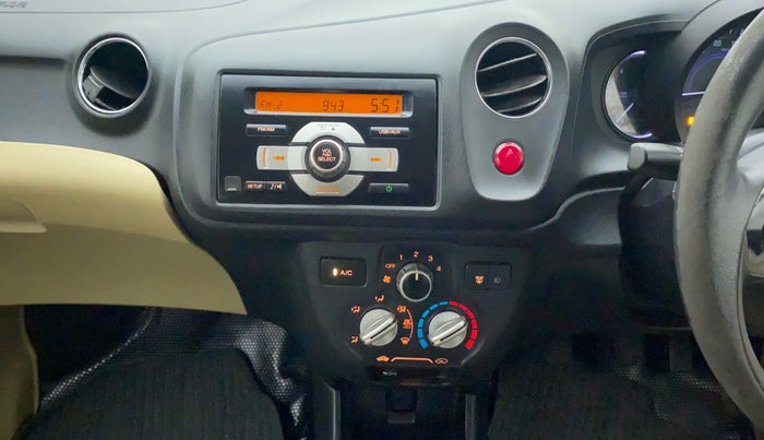 2014 Honda Brio VX MT, Petrol, Manual, 55,425 km, Air Conditioner