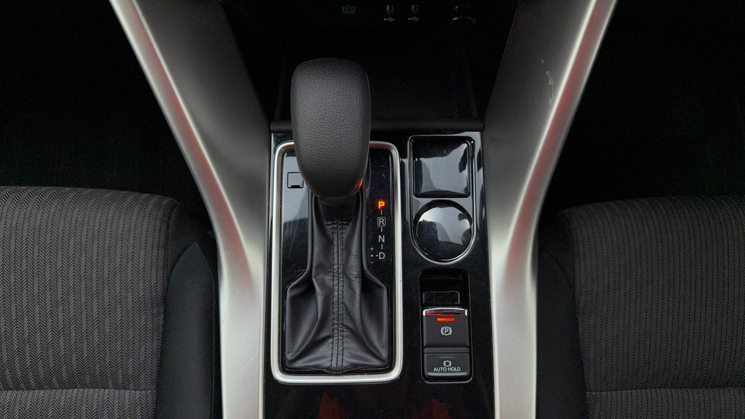 2023 Mitsubishi Eclipse Cross Ls (2wd), Automatic, 53498 km, Gear Lever 