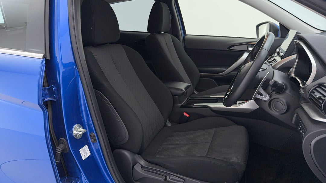 2023 Mitsubishi Eclipse Cross Ls (2wd), Automatic, 53498 km, Right Side Front Door Cabin View