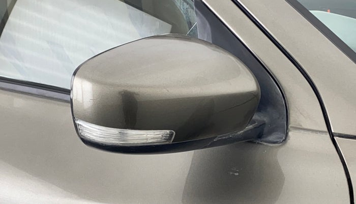 2017 Maruti Dzire VXI, Petrol, Manual, 53,119 km, Right rear-view mirror - Mirror motor not working