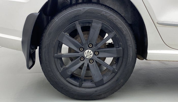 2016 Volkswagen Ameo HIGHLINE 1.2, Petrol, Manual, 26,324 km, Right Rear Wheel