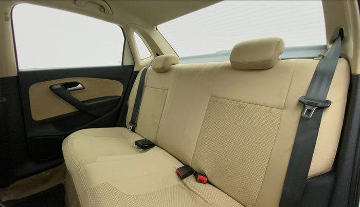 2016 Volkswagen Ameo HIGHLINE 1.2, Petrol, Manual, 26,324 km, Right Side Rear Door Cabin