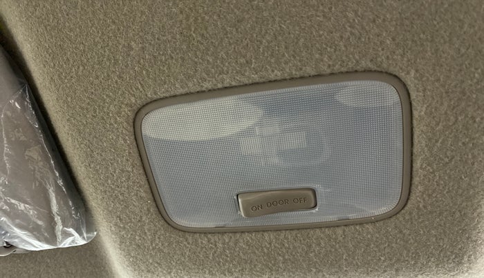 2018 Hyundai Grand i10 MAGNA 1.2 KAPPA VTVT, Petrol, Manual, 27,334 km, Ceiling - Roof light/s not working